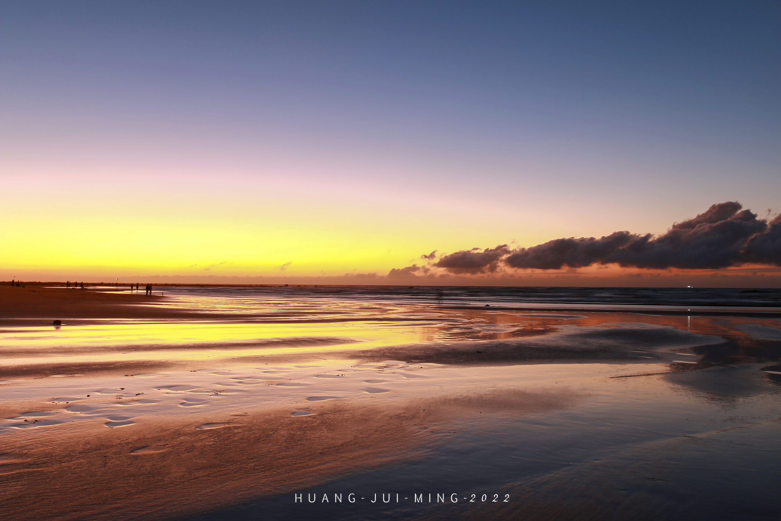 淡水海邊散步提案 沙崙海水浴場夕陽景色與散心體驗深度評測