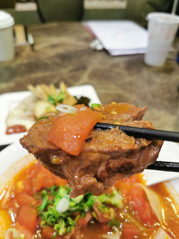 台北麵點名店排行榜 10 間必吃麵館懶人包，從古早味切仔麵到川味牛肉麵一次收