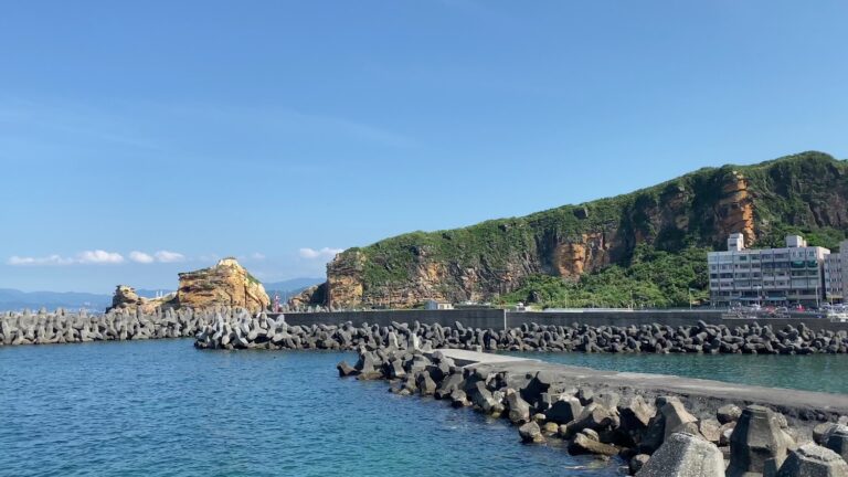 萬里景點懶人包：北海岸必去 8 大景點，一次收進海景步道、地質奇岩、溫泉與親子行程