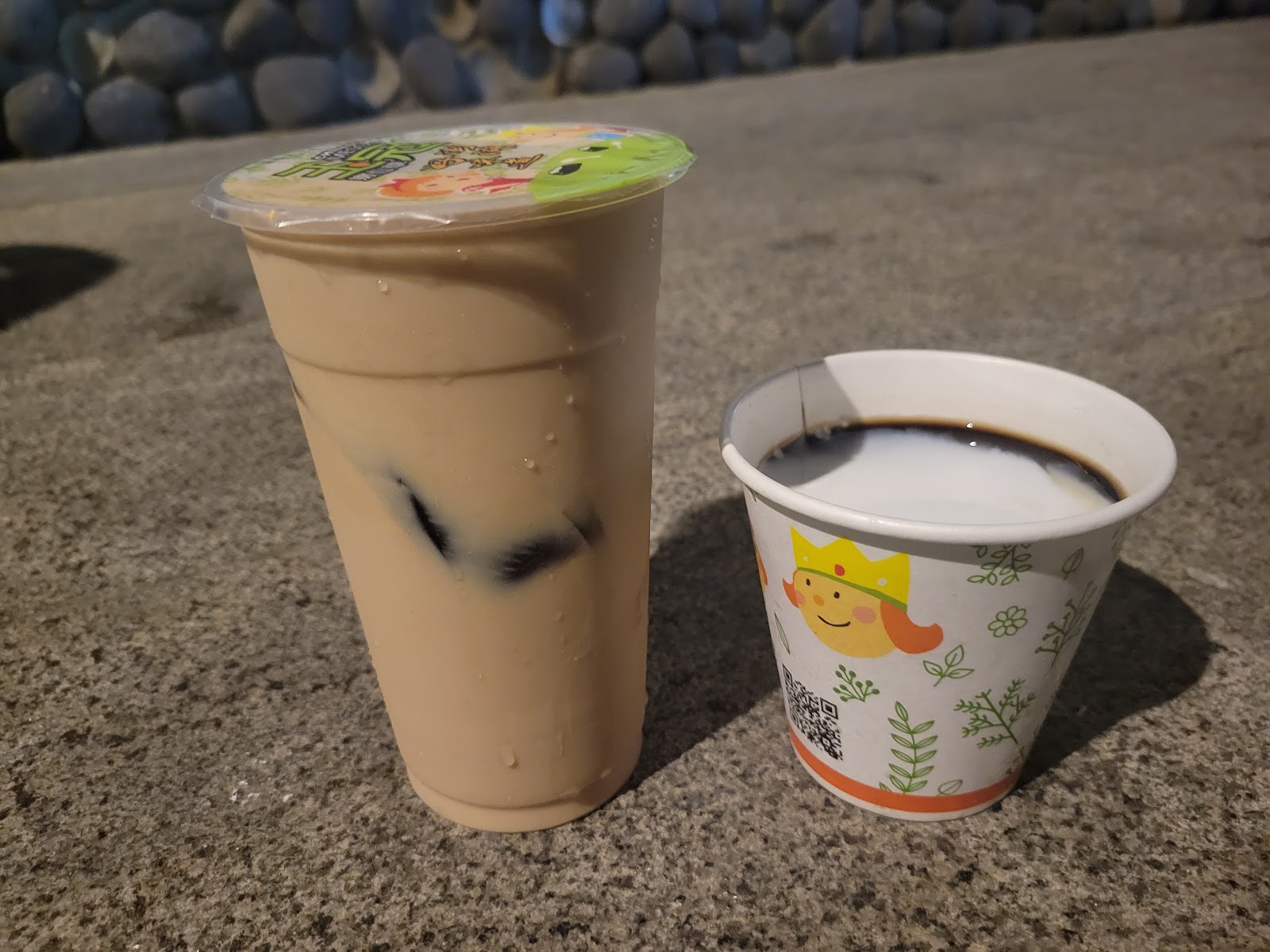 玉冠嫩仙草澎湖飲品招牌