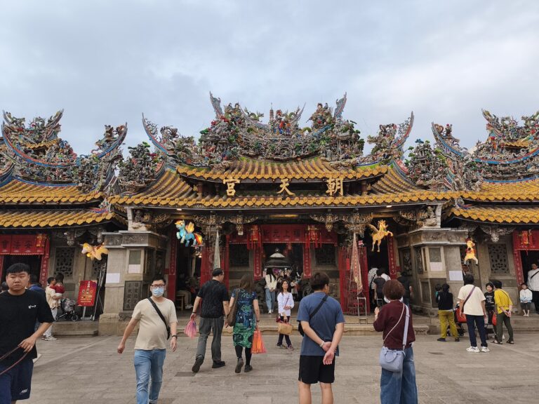 北港朝天宮正面廣場外觀雲林景點媽祖廟