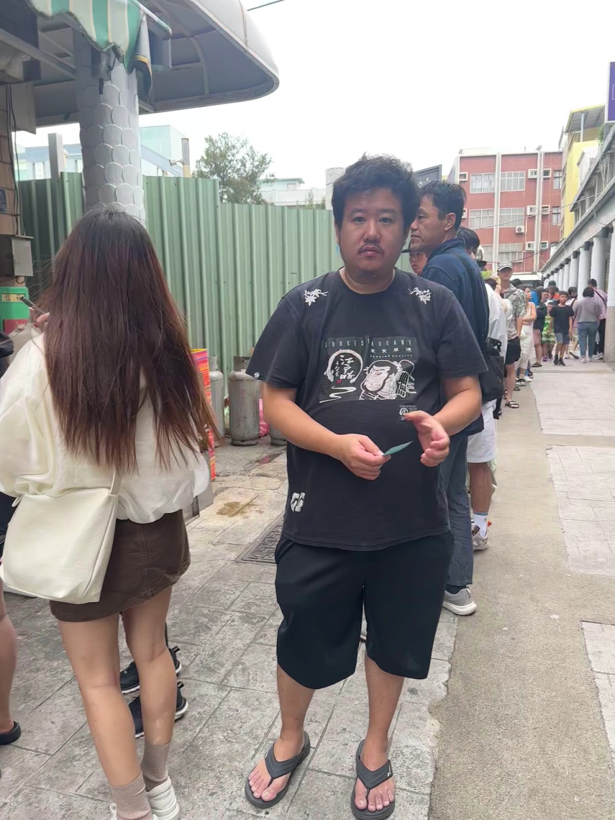 鐘記燒餅排隊人潮澎湖