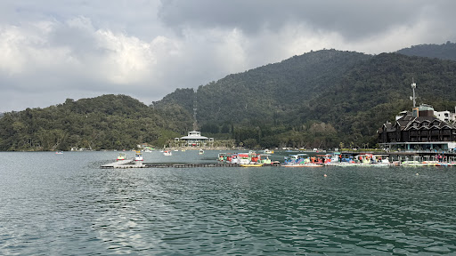 伊達邵碼頭環湖遊船排隊區
