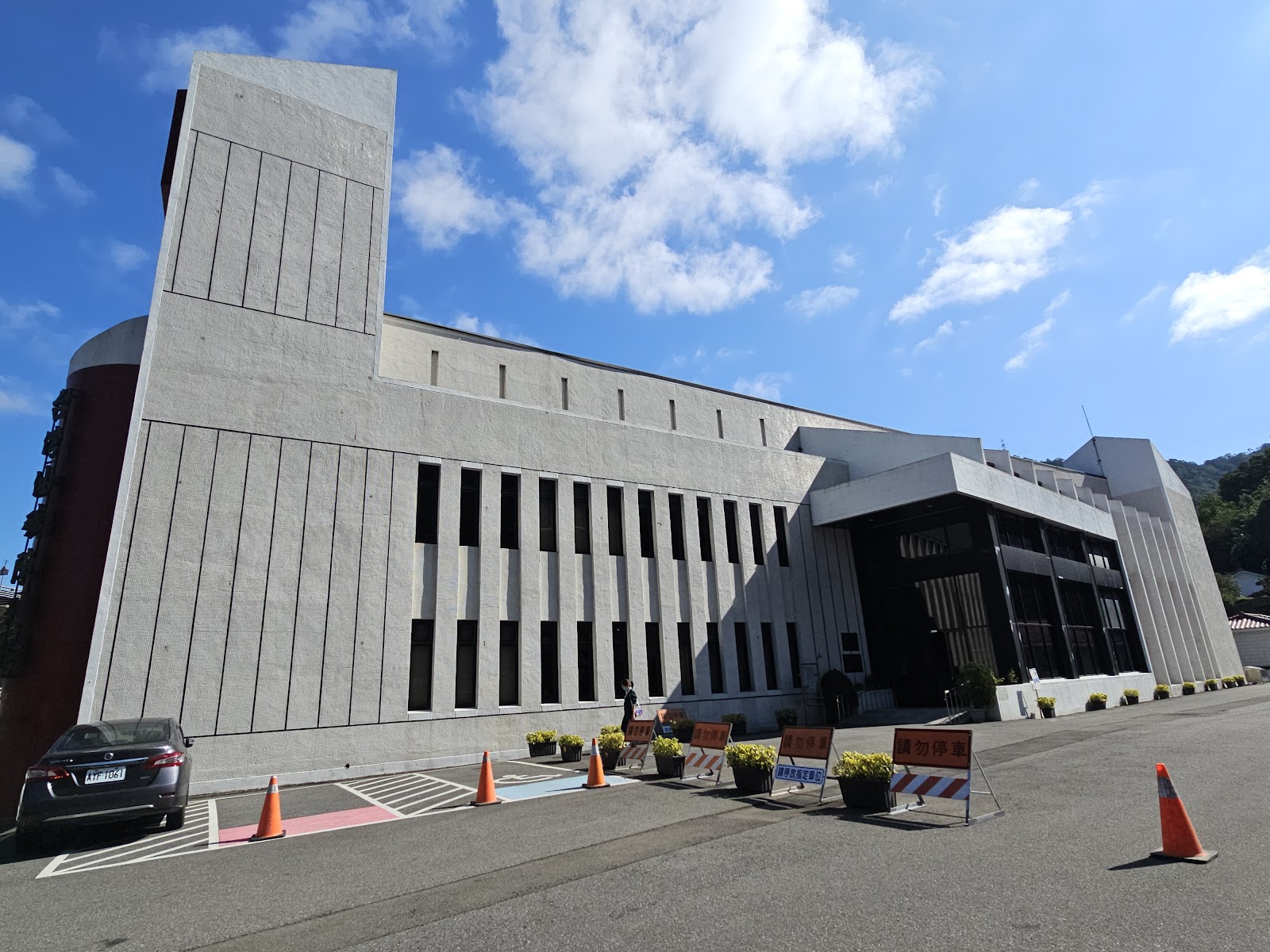 台灣油礦陳列館正面建築,苗栗公館景點