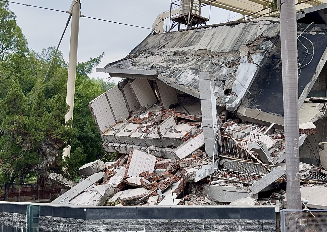921地震教育園區保存的斷層地形,地表隆起見證 1999 年大地震