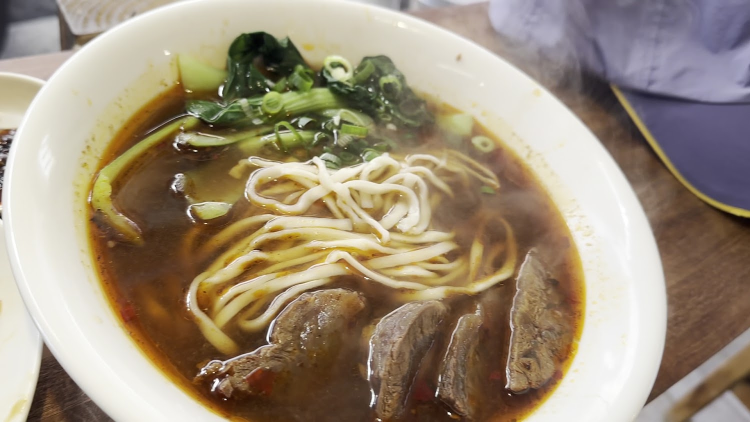怒騾子紅燒牛肉麵