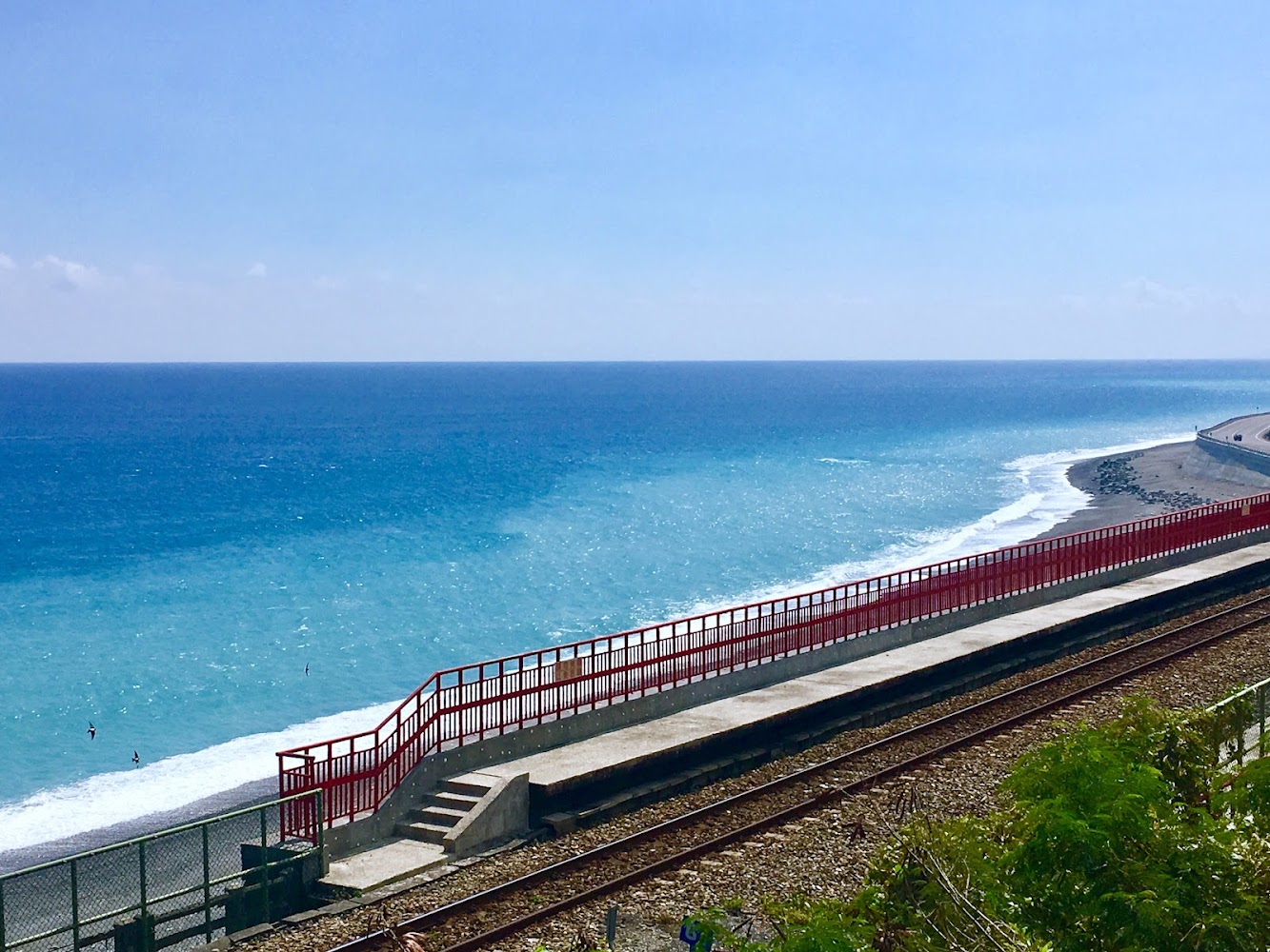 多良觀光車站海景與鐵道
