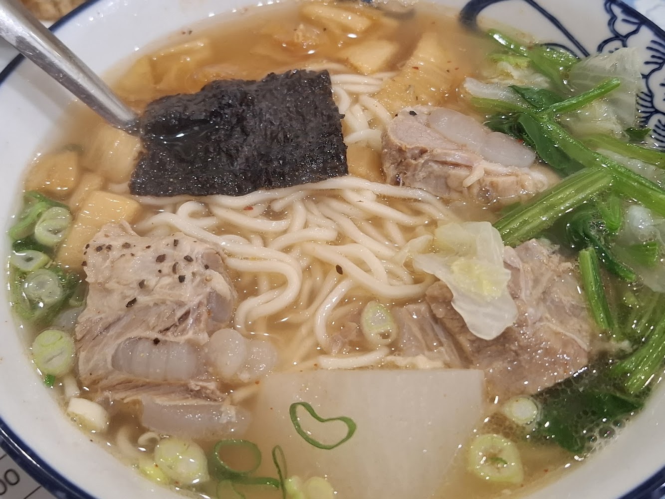 一滴水高鈣軟骨拉麵