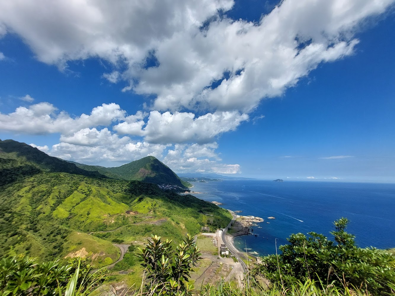 黃金五稜劍龍稜山海展望