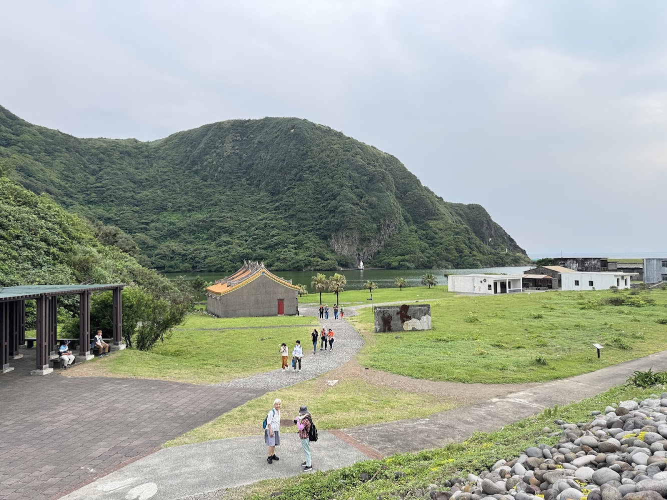 龜山島環湖步道與建築景觀