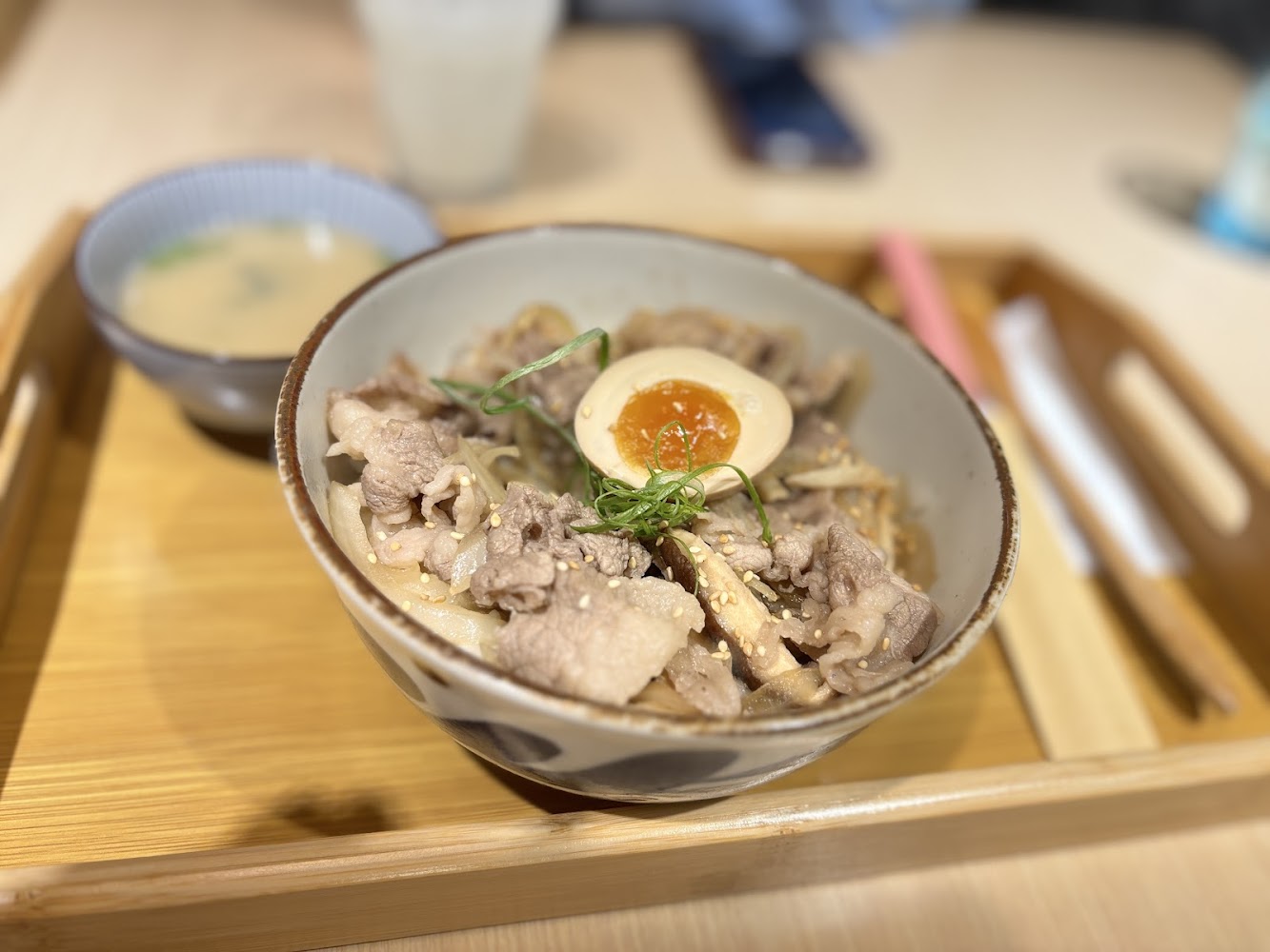 花蓮市立丼物園牛肉丼