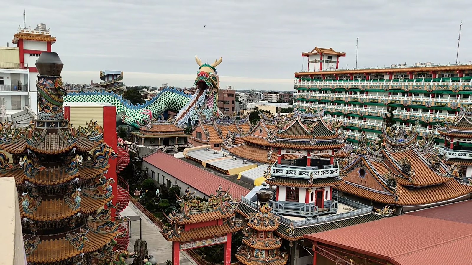 麻豆代天府十八層地獄場景，地府審判台南景點