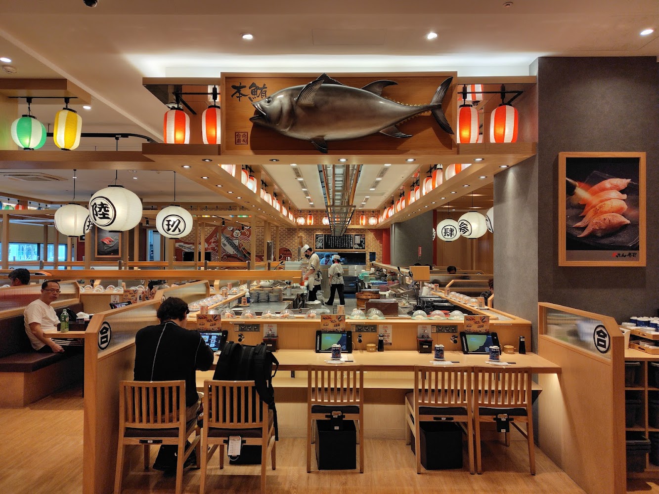 台南三井 Outlet 日式迴轉壽司餐廳