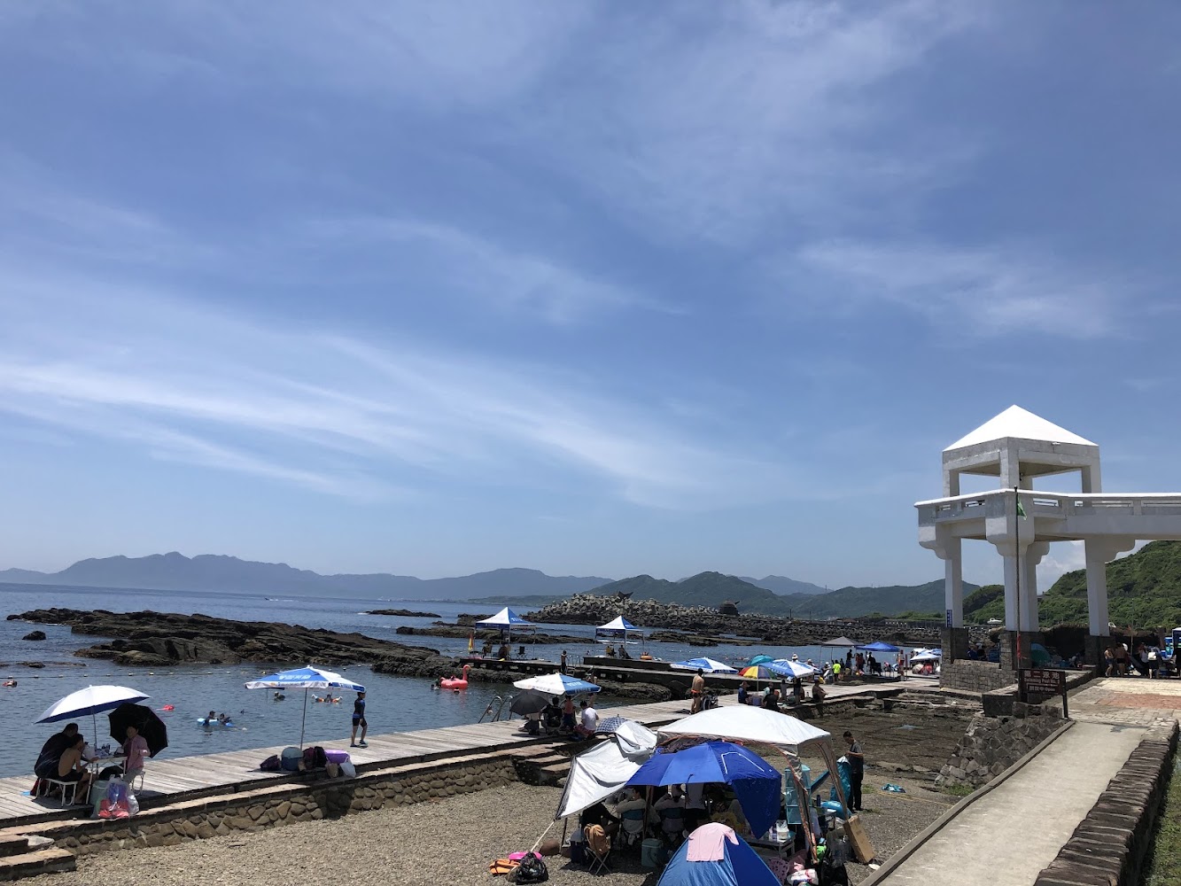 龍洞四季灣岸邊休憩空間