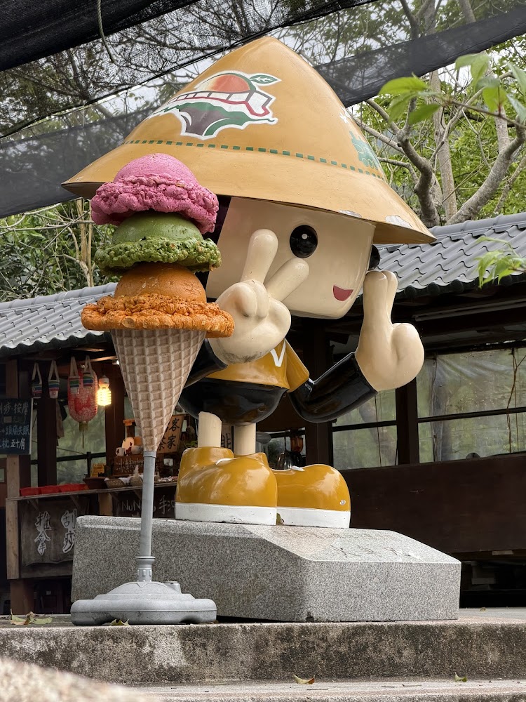 勝興可愛吉祥物雕像