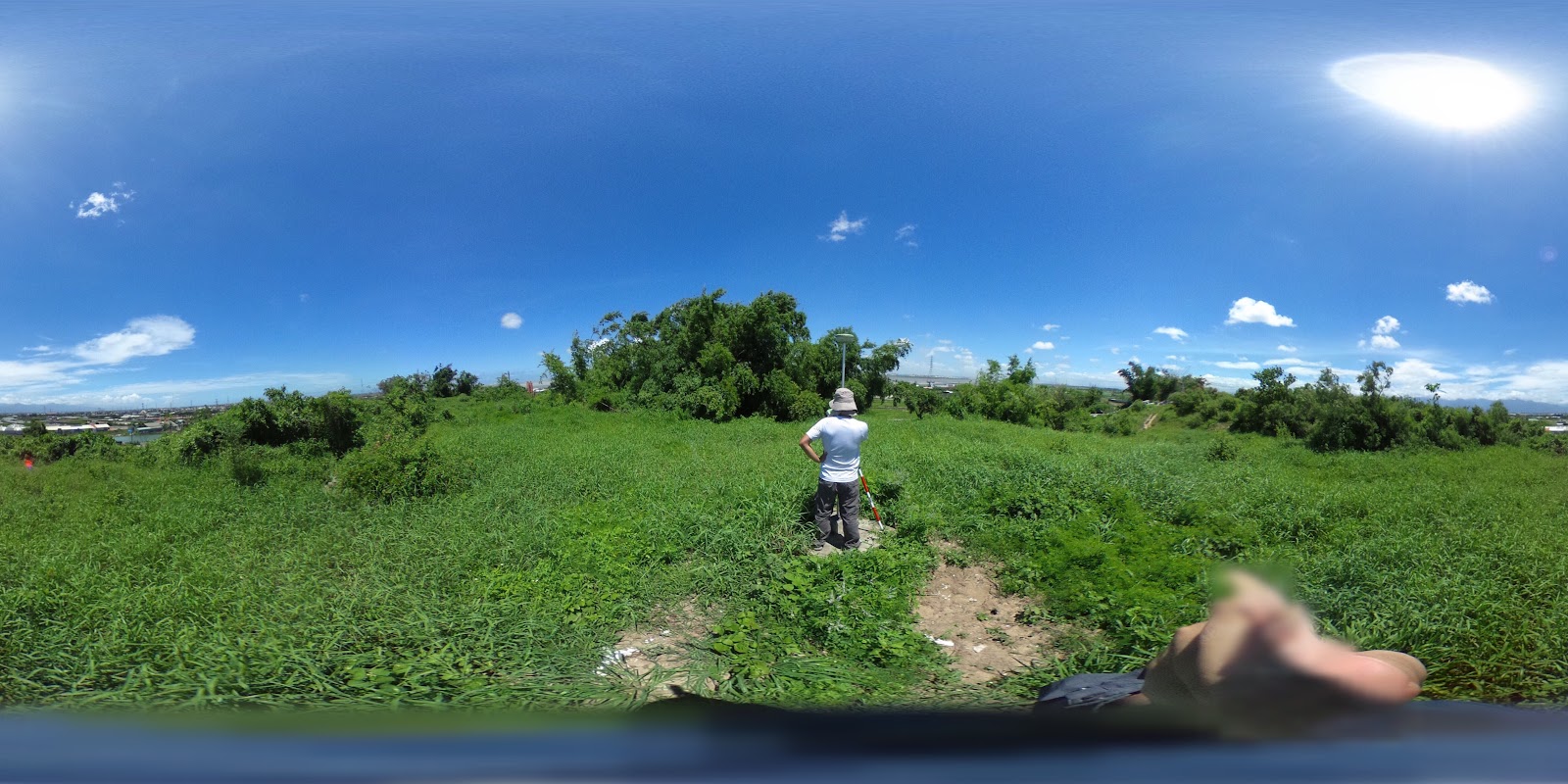 鯉魚山泥火山 頂部 草坡 360度全景 新園鄉平原