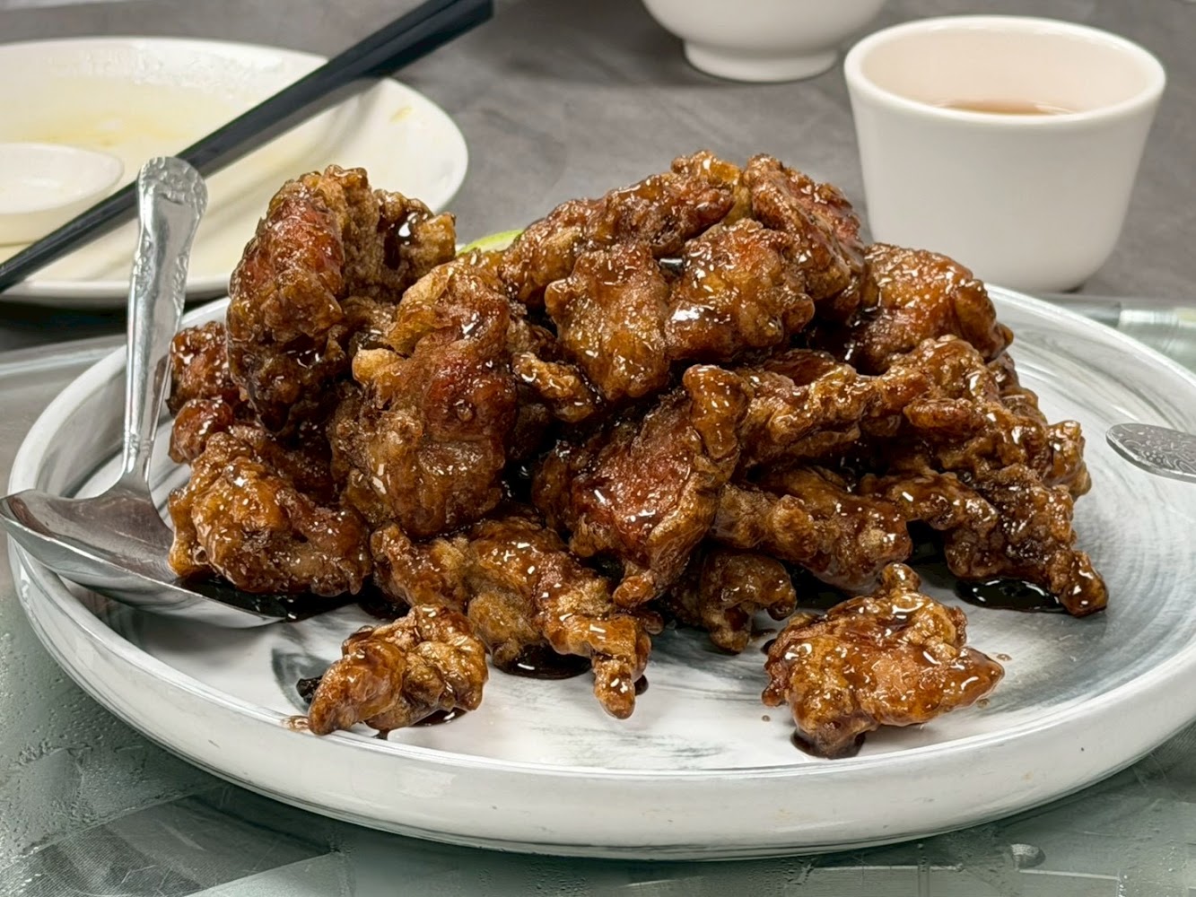 糖醋酥炸肉塊料理