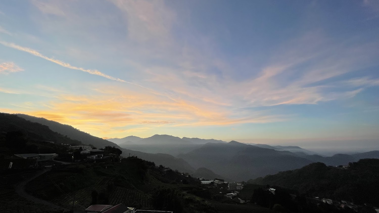 石棹山谷夕彩