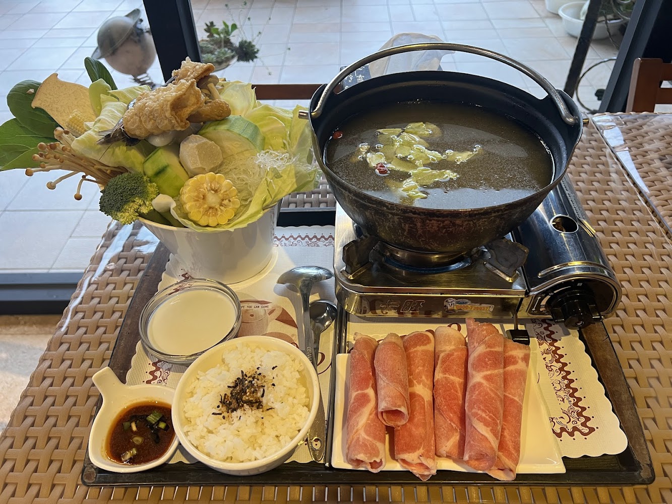 淵明居客棧火鍋晚餐套餐