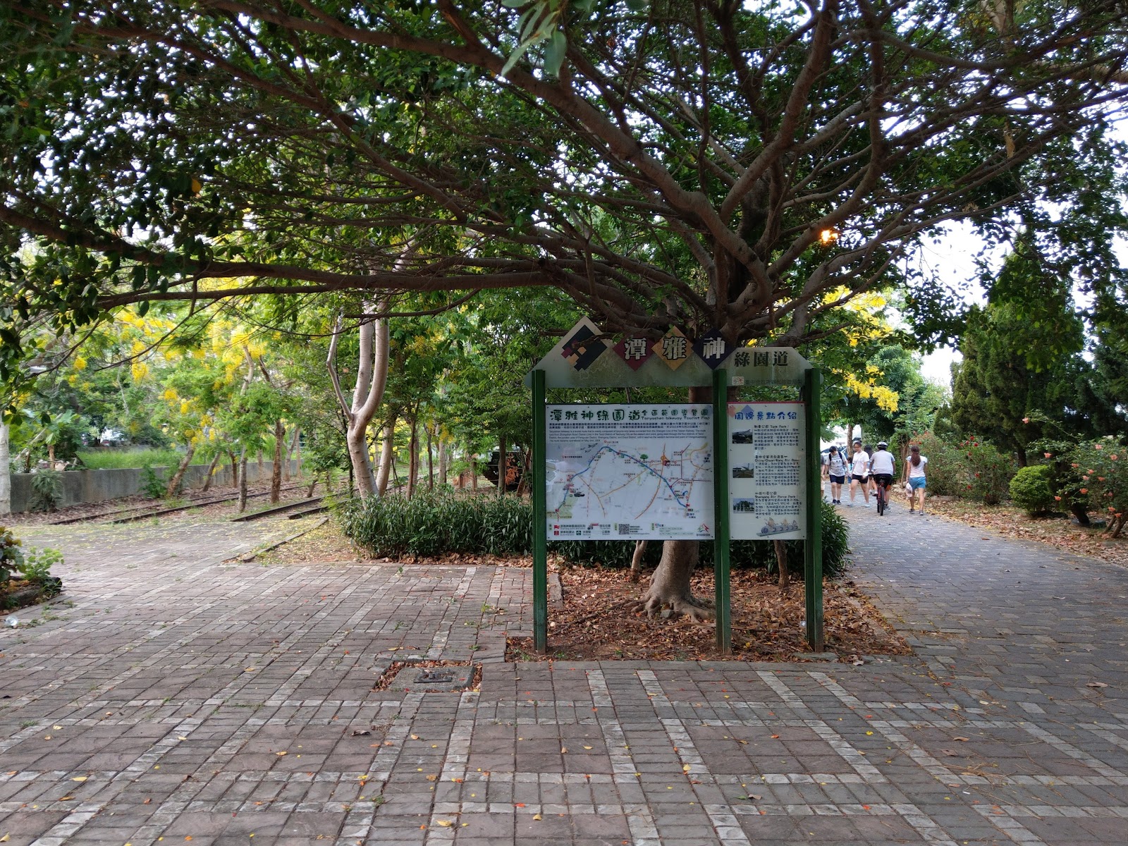 烏日戰車公園 戰車近照 台中烏日景點