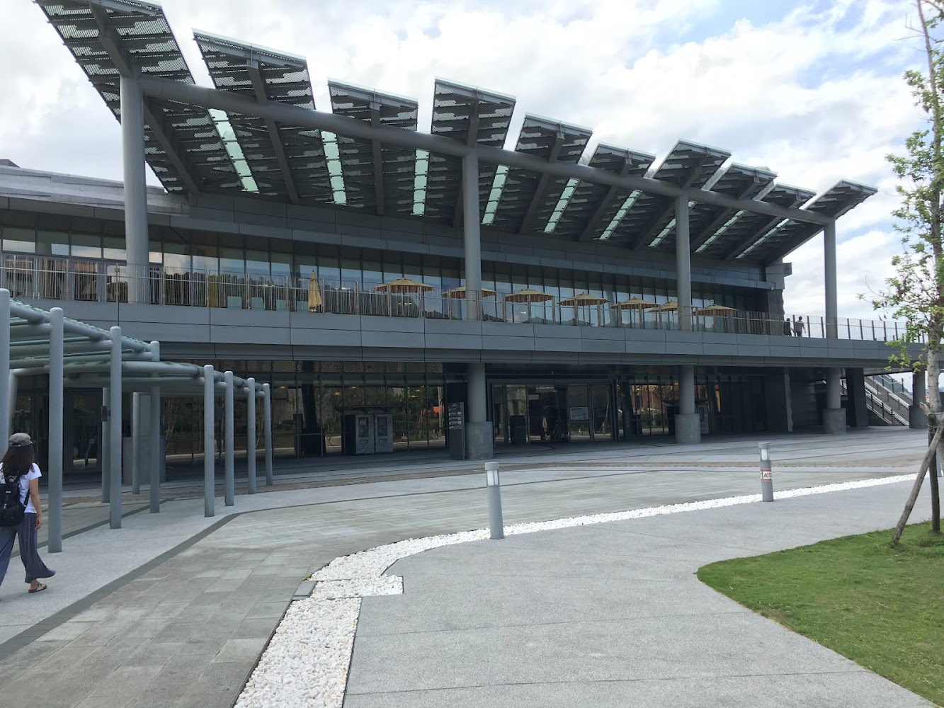 8K海洋劇場建築外觀與戶外空間