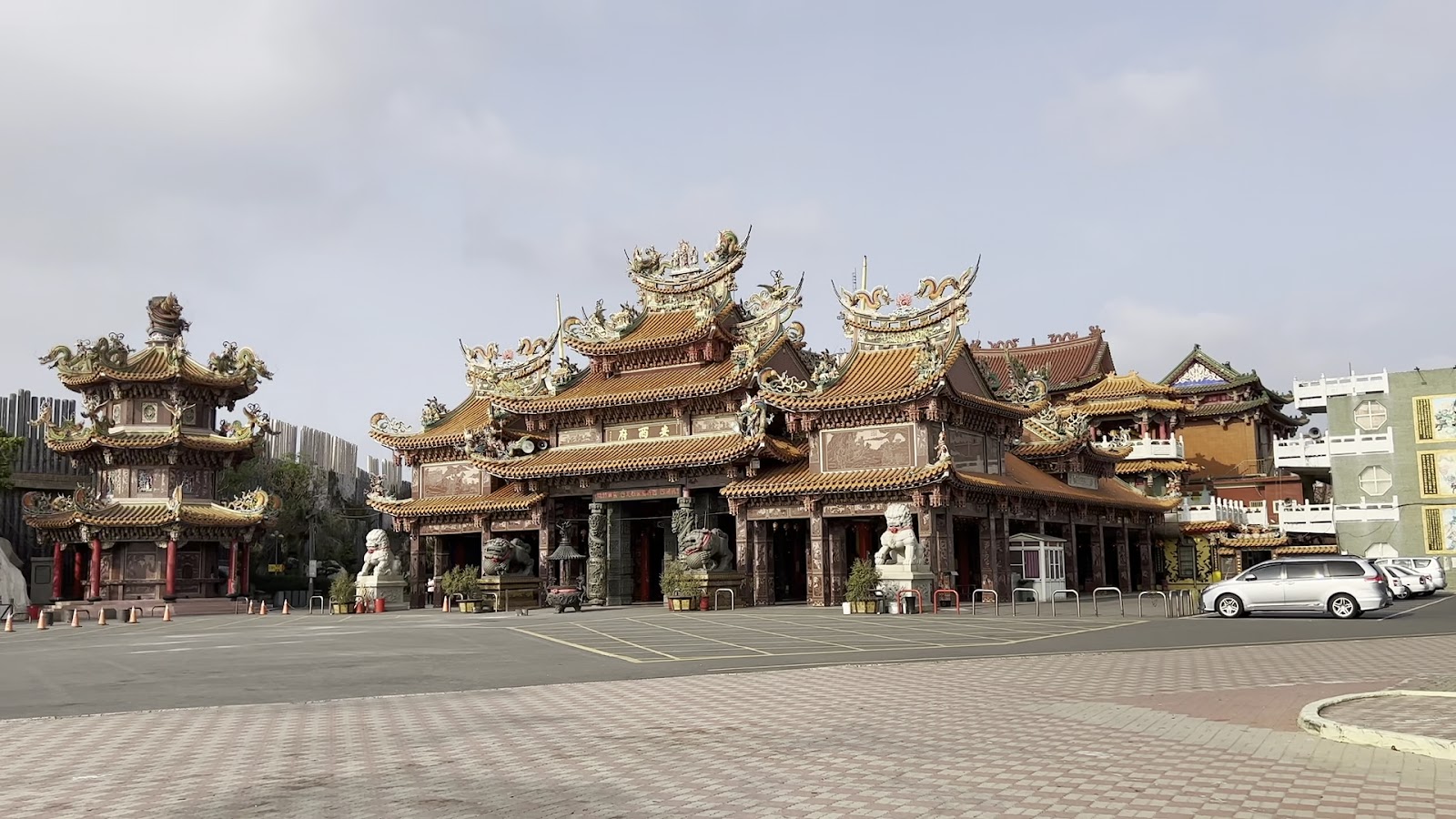 台西五條港安西府廟宇建築群廣場全景