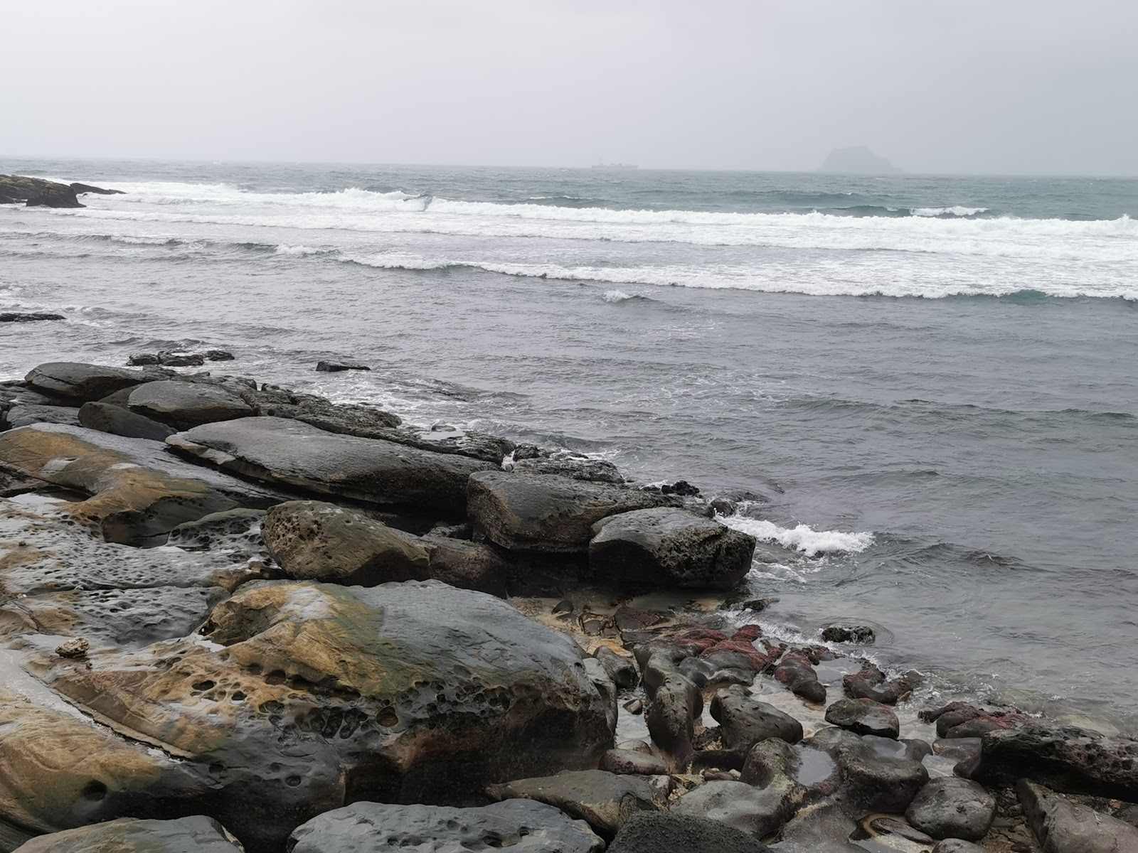 龜吼漁港礁岩海景萬里漁村新北旅遊