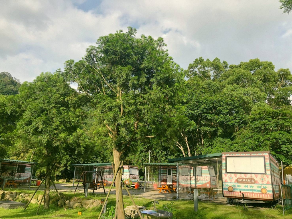 當夜色降臨與溫泉暖意相伴,威尼斯溫泉露營地讓露營旅行多一份幸福感