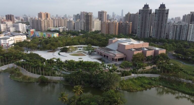 高美館漂流宴延伸玩法 高雄市立美術館深度評測與園區散策攻略