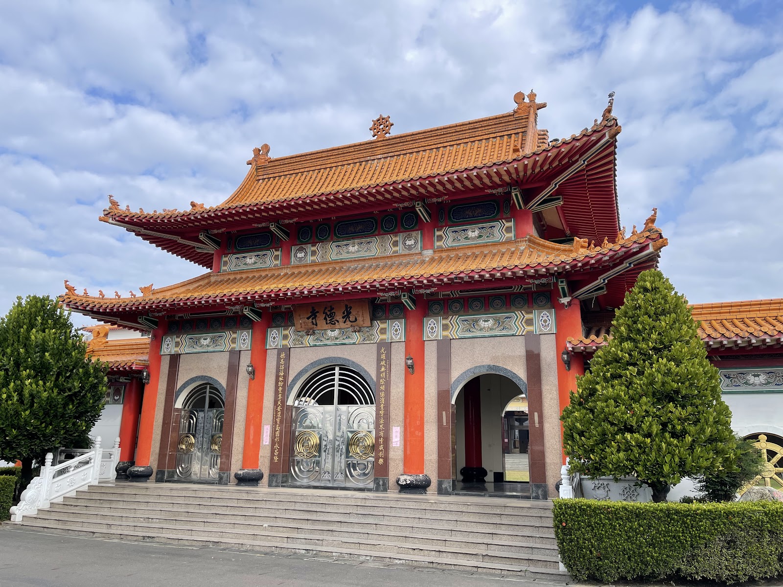 光德寺正殿入口特寫