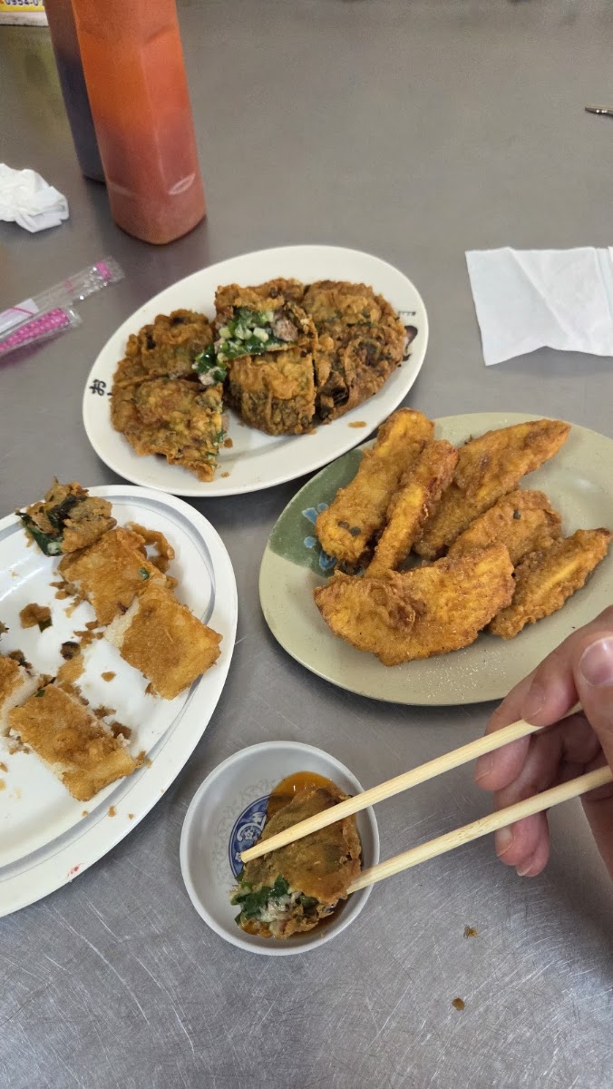 竹塘古早味蚵嗲多種現炸小吃拼盤