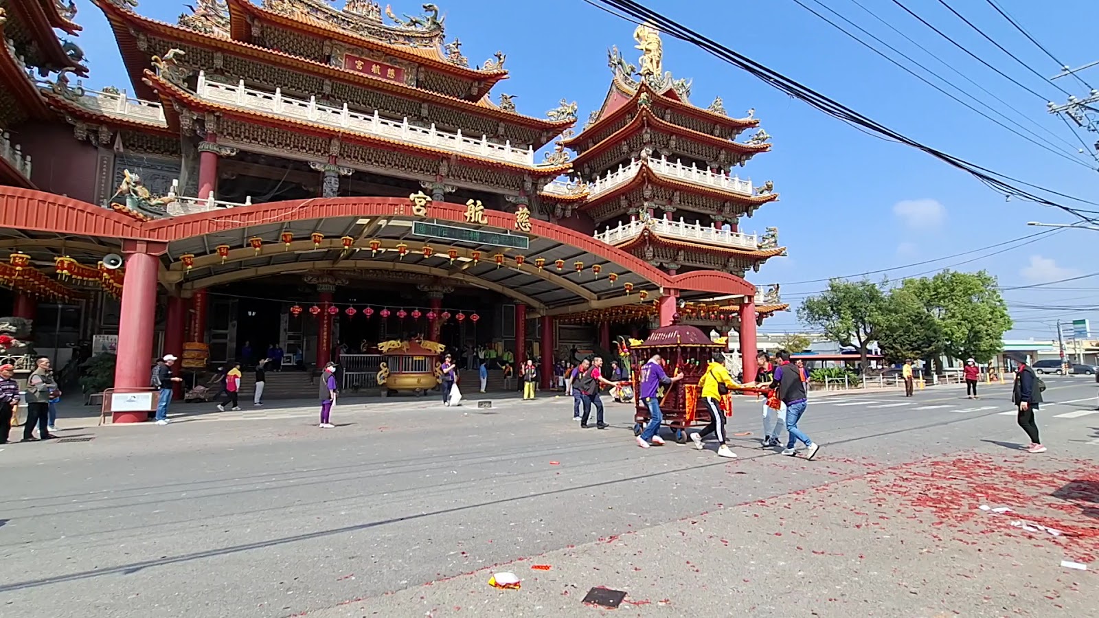 竹塘慈航宮白天廟宇全景