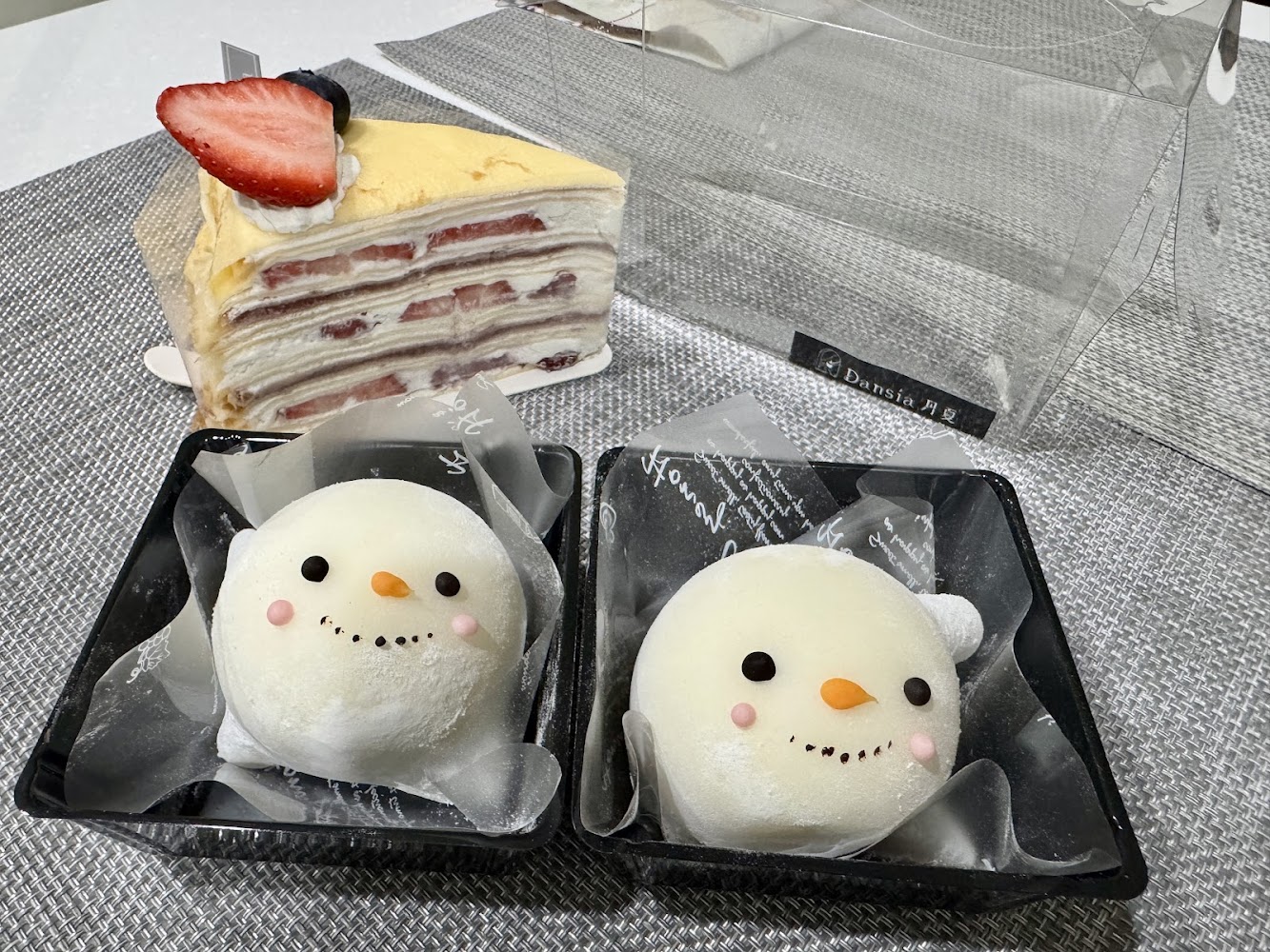 丹夏甜點草莓千層與雪人甜點