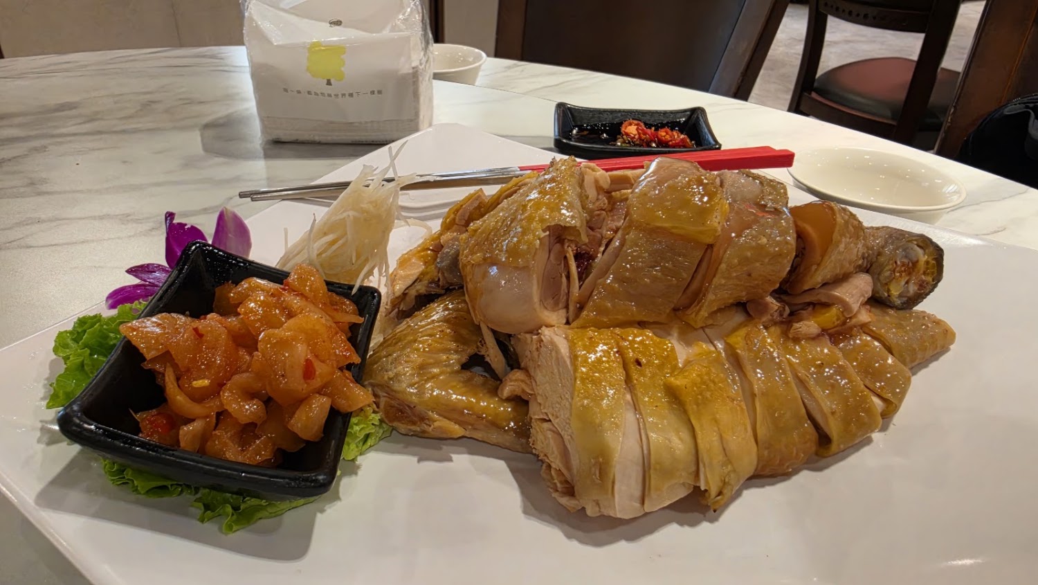 興蓬萊台菜餐廳大葉高島屋店白斬雞