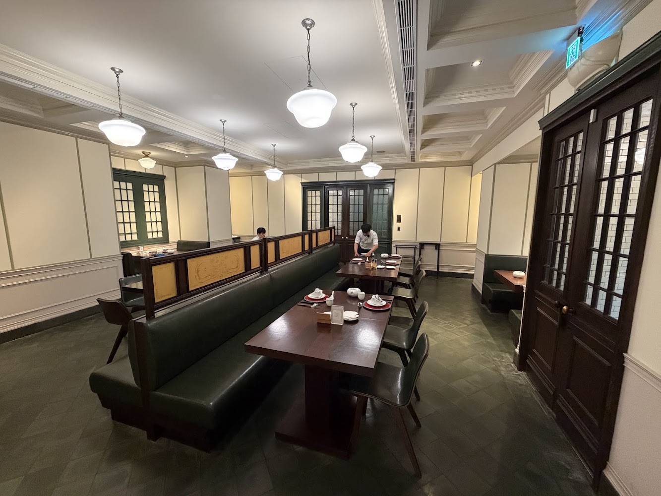山海樓餐廳內部用餐空間