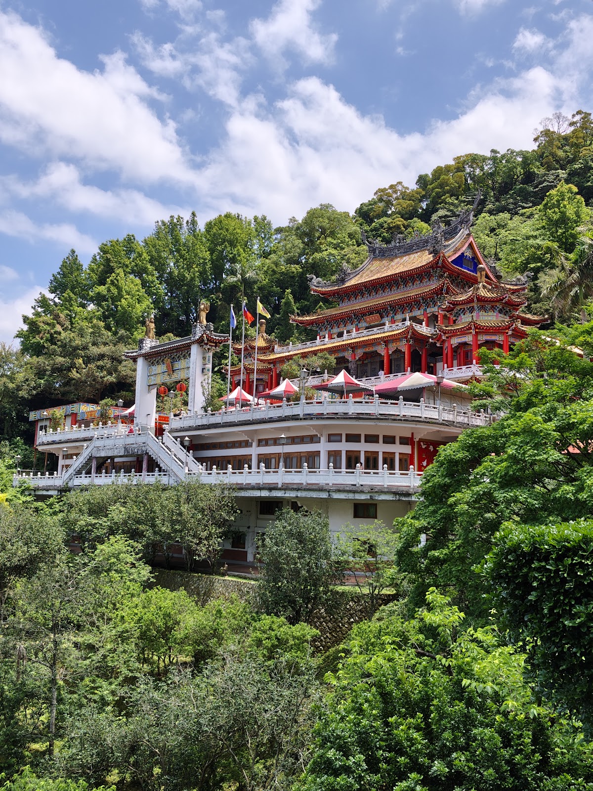 樟山寺八角塔樓近拍，政大後山夕陽秘境景點