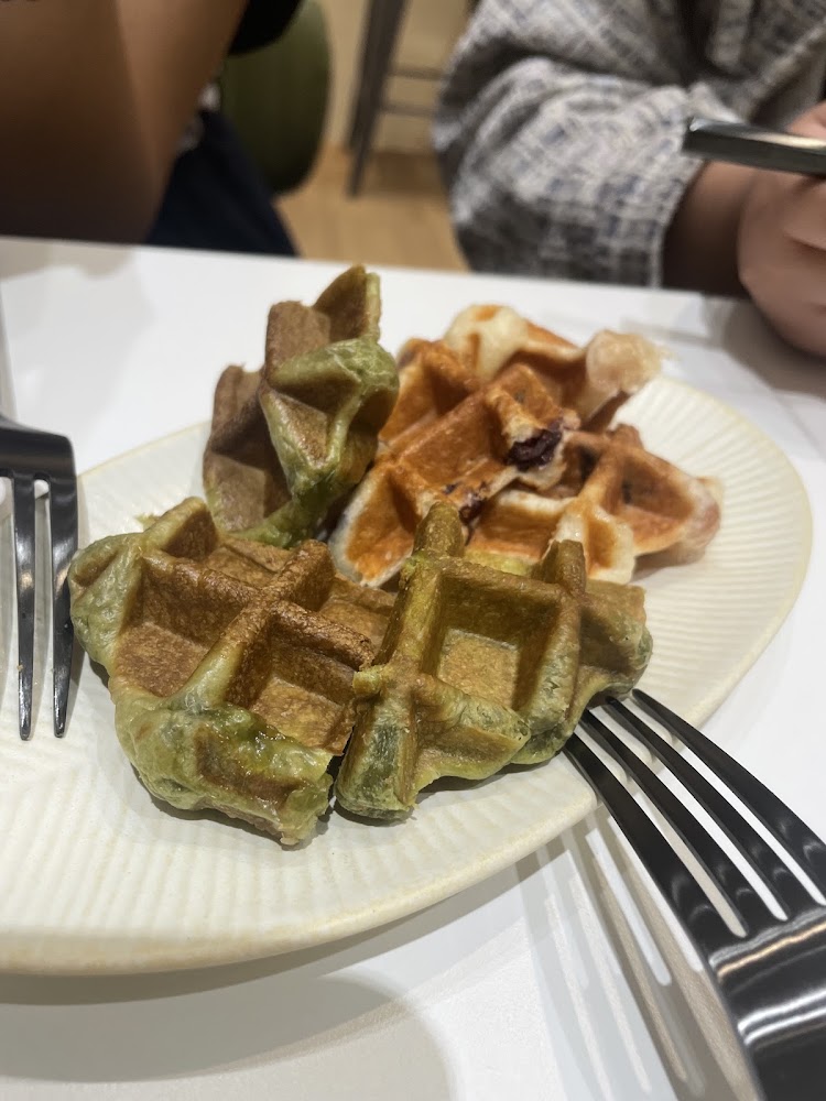 莫那威咖啡雙口味鬆餅拼盤