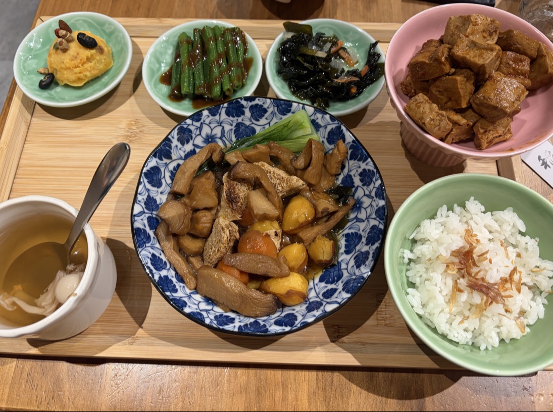 豐富素食套餐