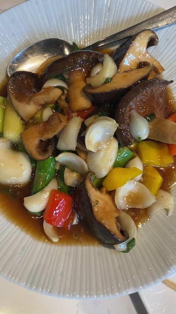 欣葉・鐘菜炒雜菇料理