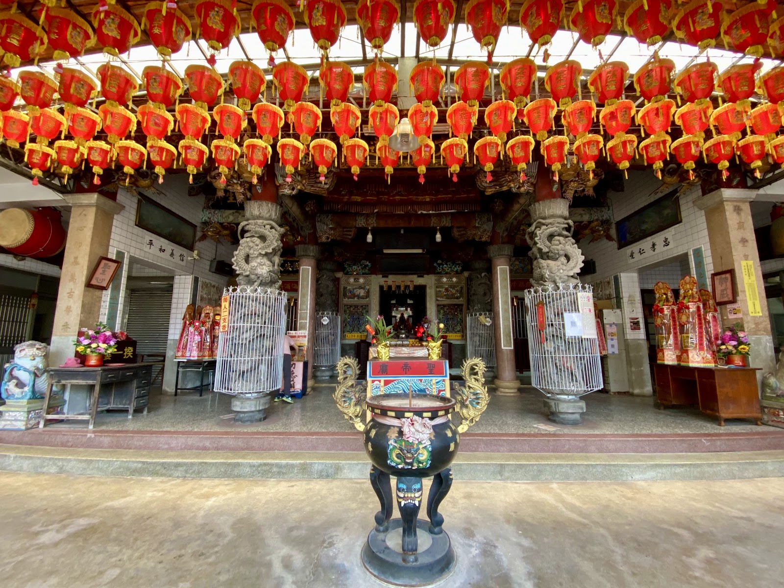 苗栗公館石墻村揆一樓關帝廟正殿