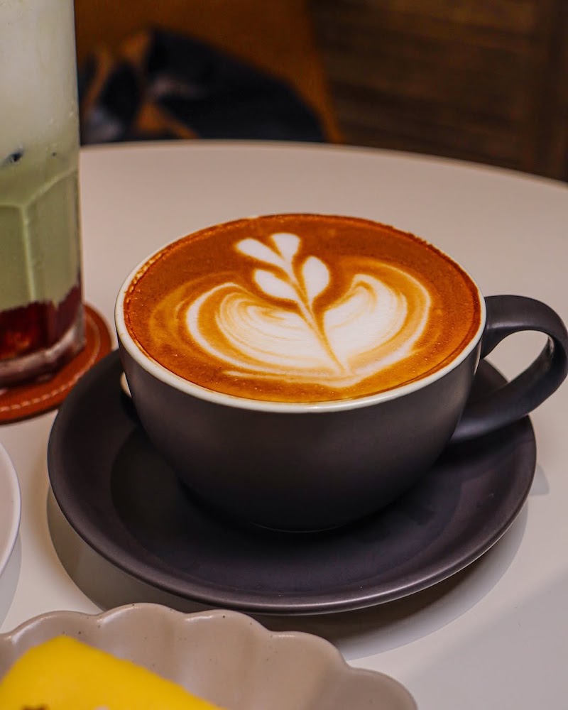 Chin coffee 拉花拿鐵