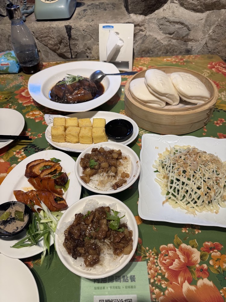 常青廬豐盛台灣料理整桌菜色