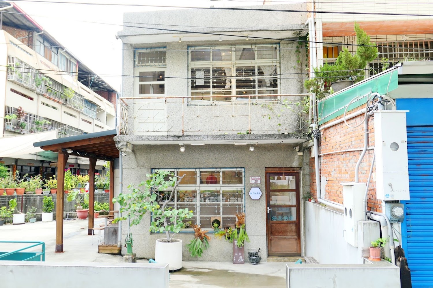 Subi coffee&bakery 老宅建築外觀