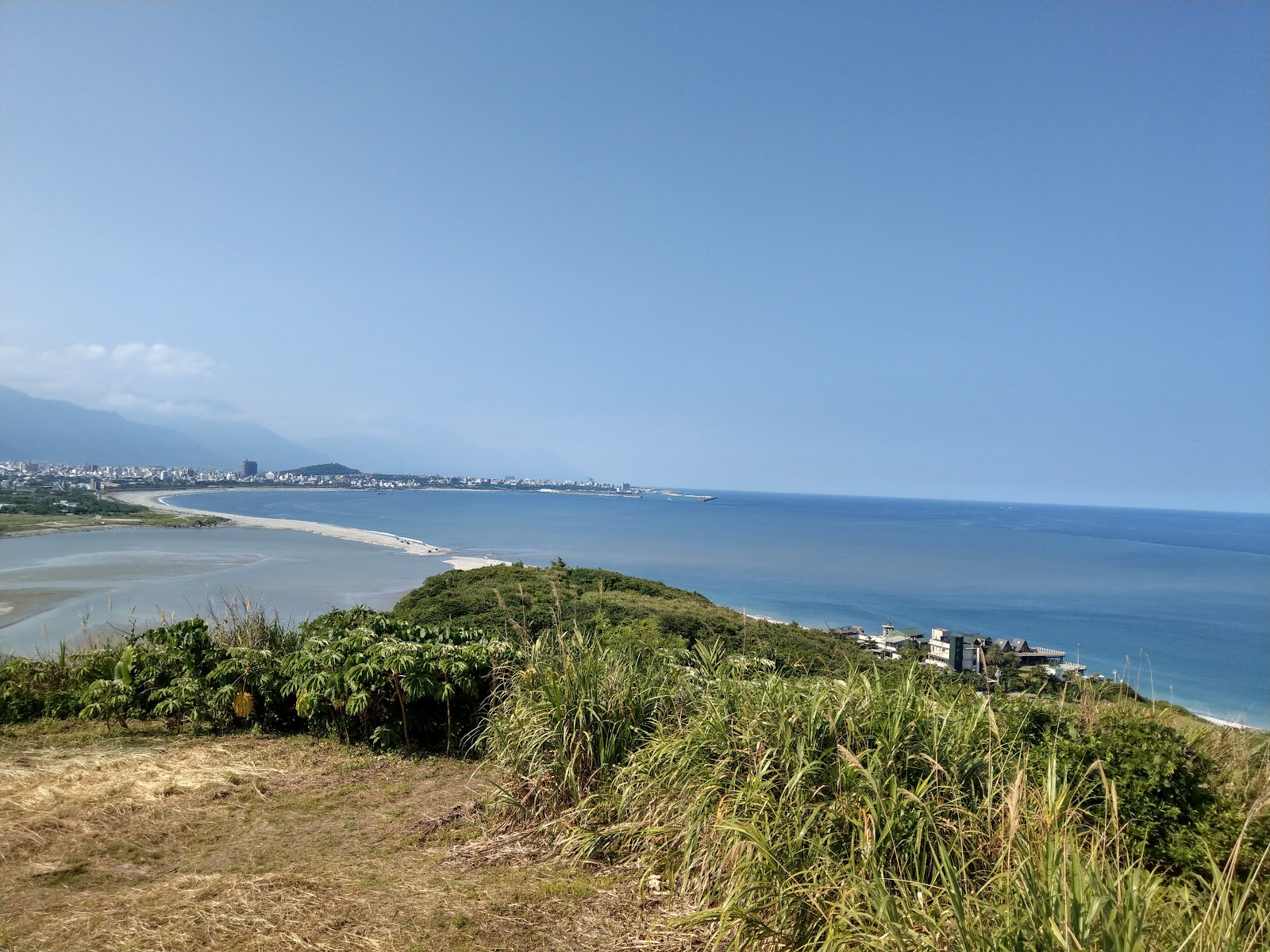 鹽寮蔚藍海岸俯瞰視角