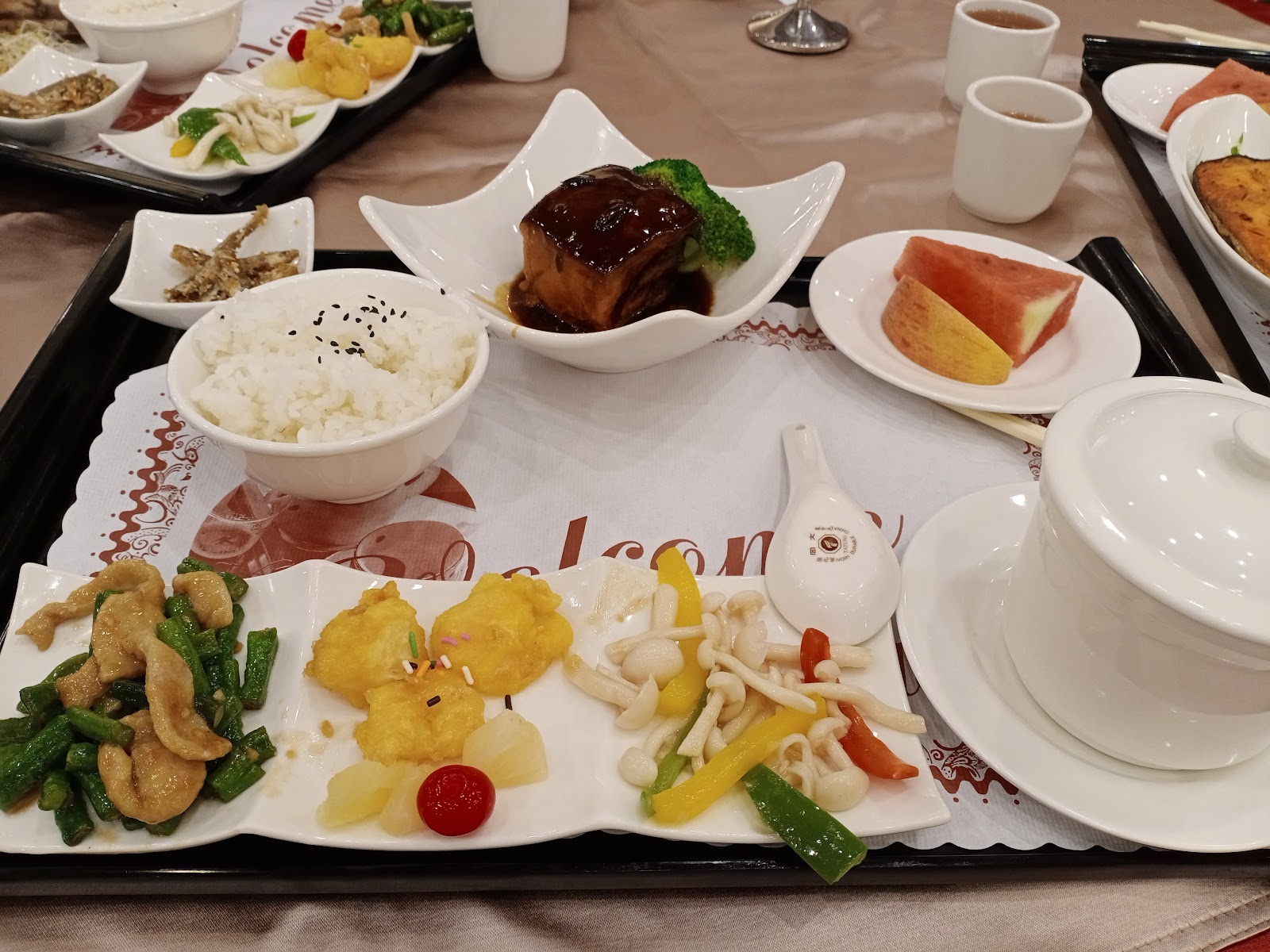 麗景餐廳東坡肉套餐