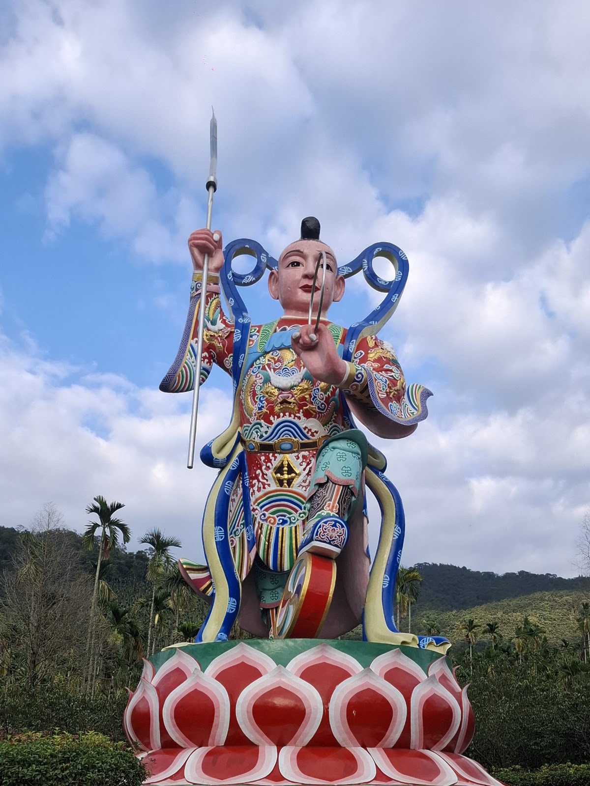 銃櫃天寶堂三太子神像全身正面蓮花座