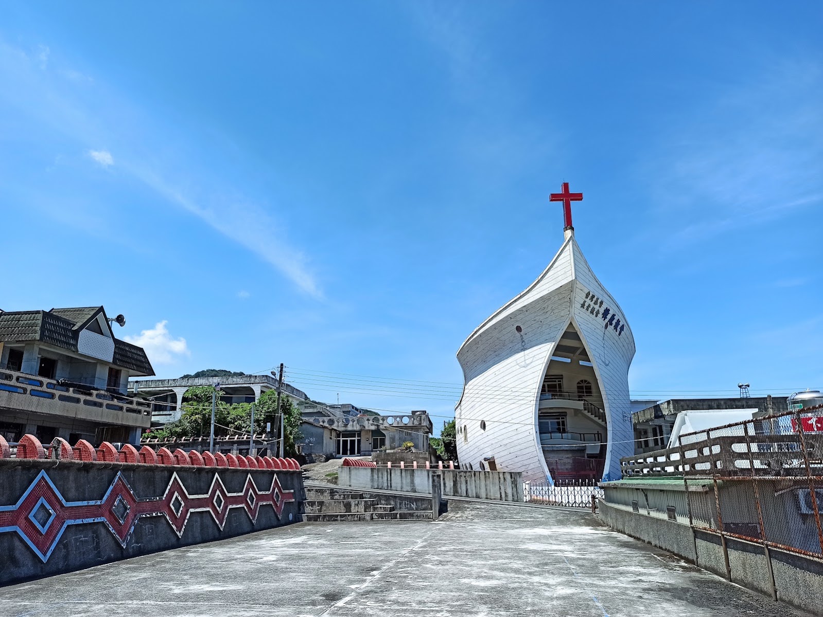 樟原教會船型教堂全景 台東長濱景點