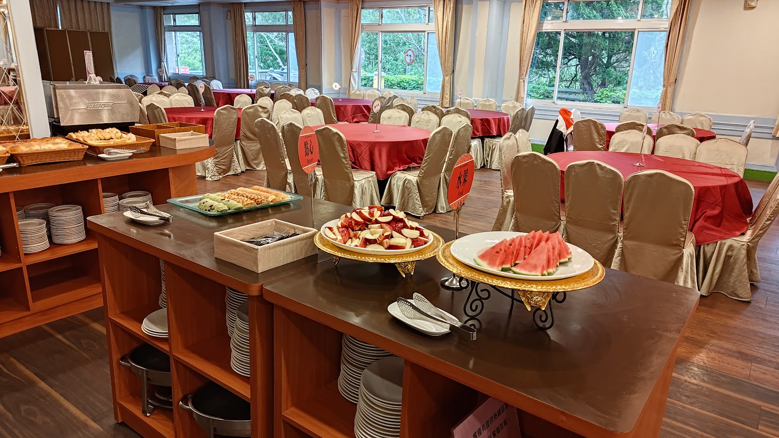 麗景餐廳自助早餐用餐區