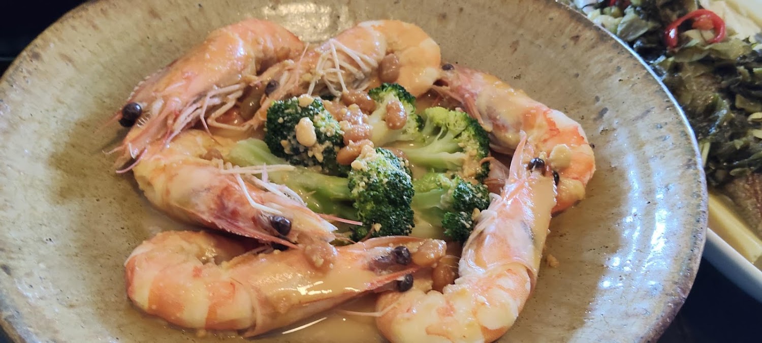 靠北叢山曉蝦仁花椰菜料理