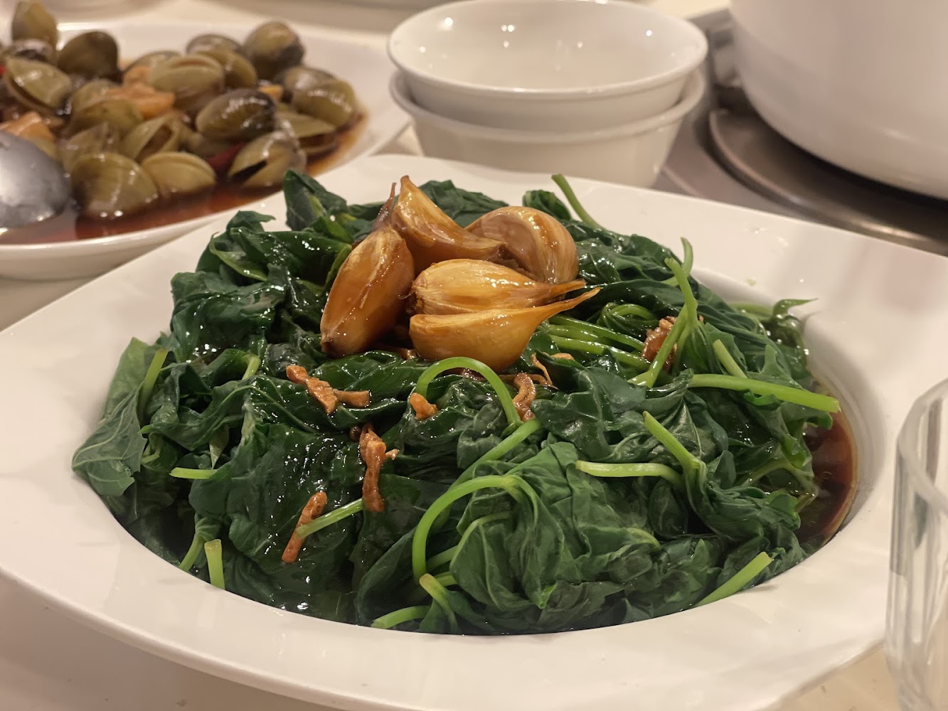 雞家莊本店蒜蓉炒菠菜